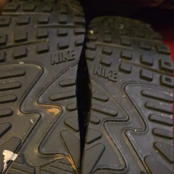 Nike Air Max Black and White with Tan Accents - Picture 5 of 5